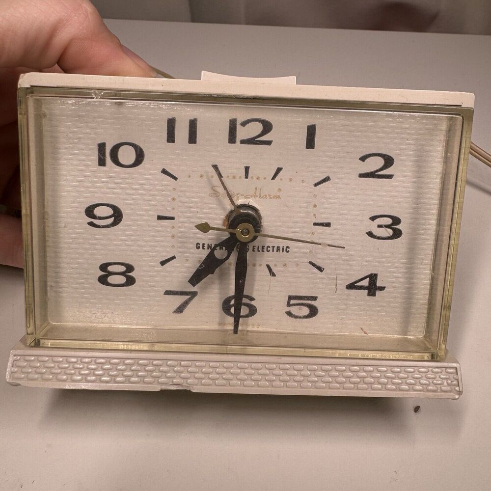 Vintage MCM General Electric (GE) Model 7331-2 Snooz-Alarm Clock - Tested Works